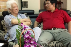 Cù Huy Hà Vũ ghé thăm Phạm Duy