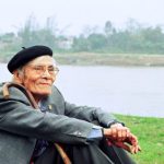 Hoàng Cầm bên bờ sông Đuống