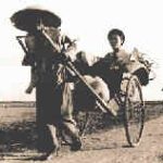 Xe kéo bánh gỗ